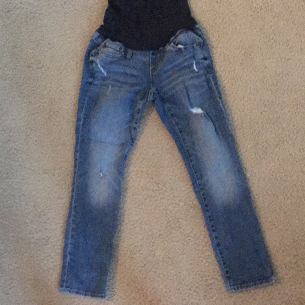 Gap maternity distressed skinny jeans 26